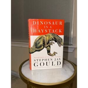Dinosaur in a Haystack Hardcover (1st Edition 1995) - Stephen Jay Gould